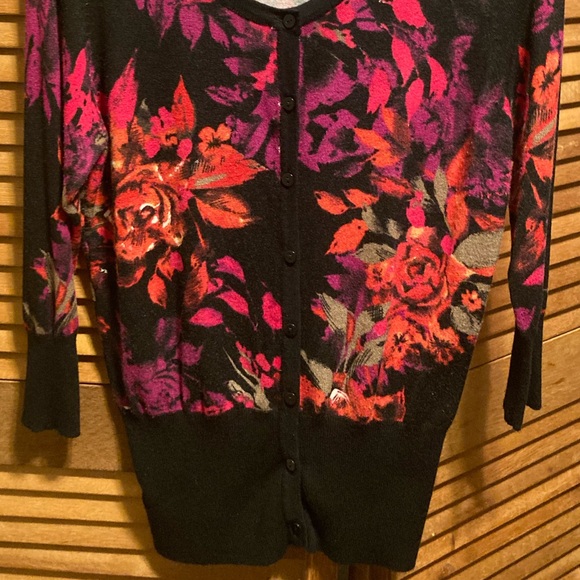 Joseph A. Colorful Black, Coral, Grey & White Cardigan - Picture 7 of 12